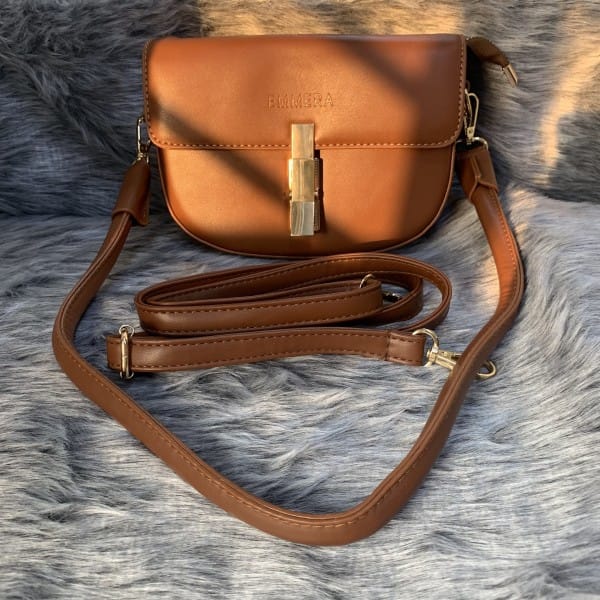 Drea (Brown)