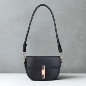 Drea (Black)