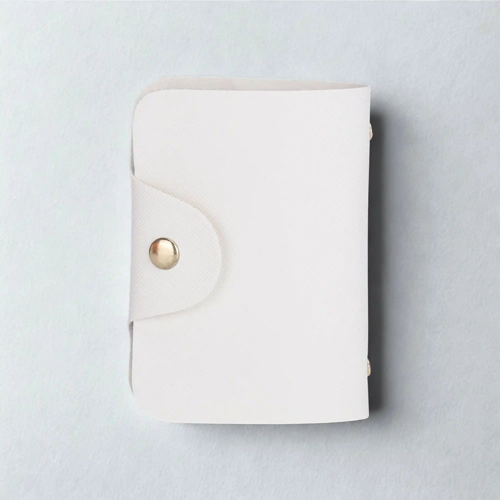 Thea (White) - Image 9