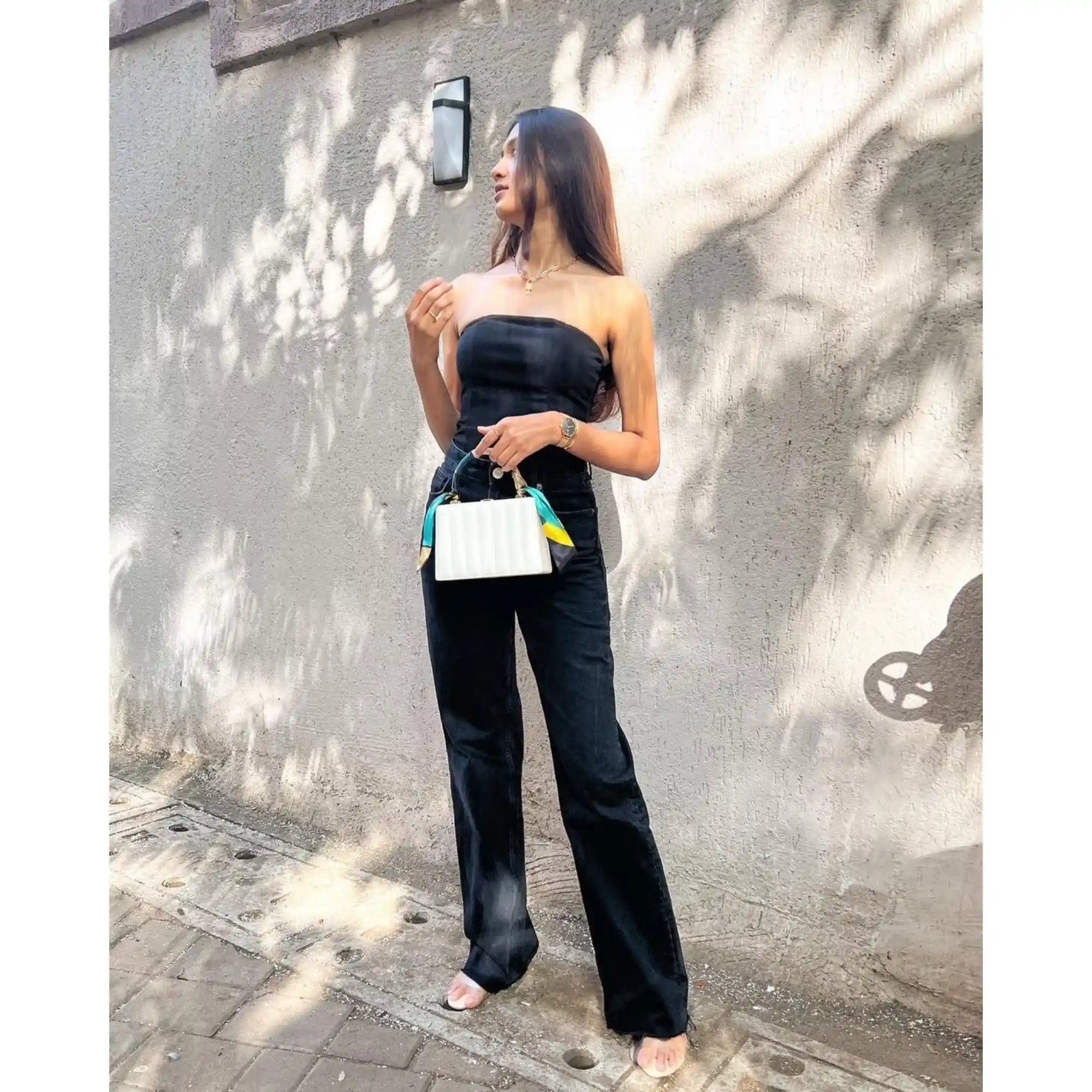 Ellera (White) - Image 2