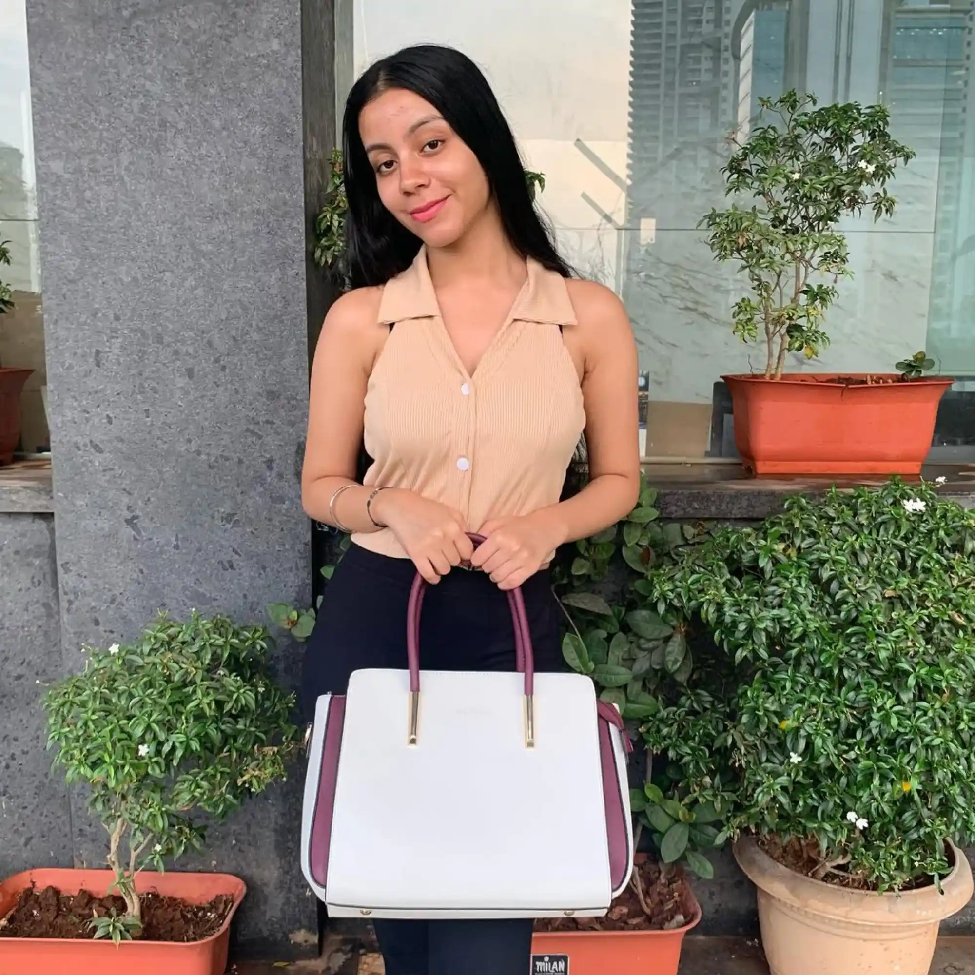 Thea (White) - Image 3