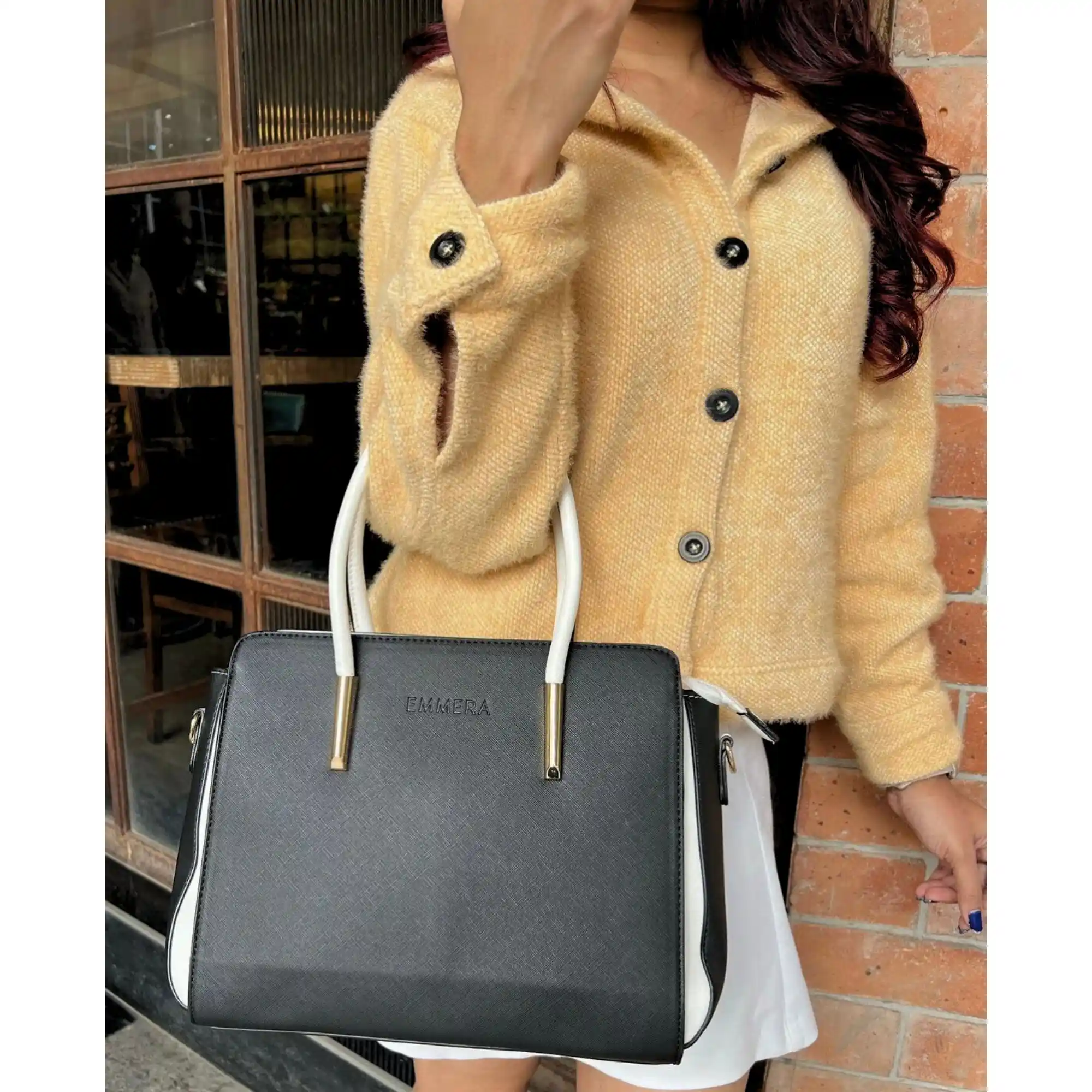 Thea (Black) - Image 10