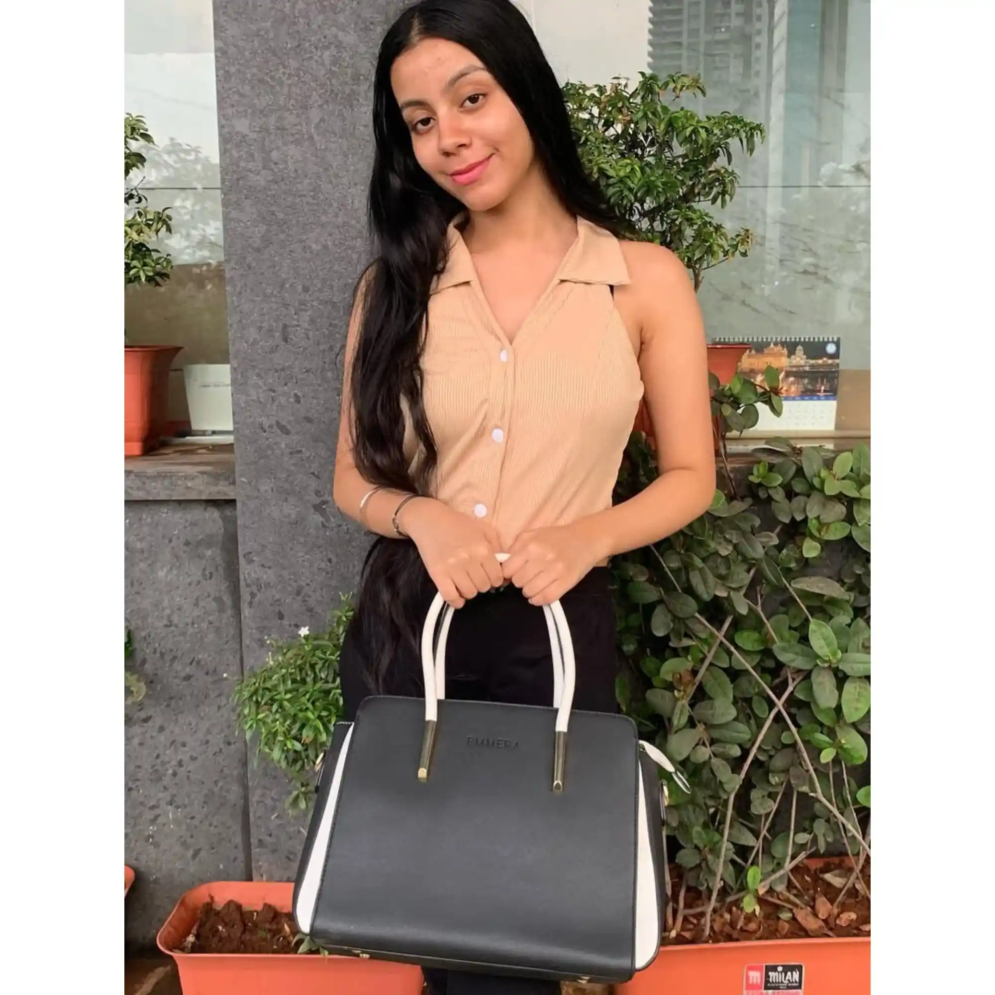 Thea (Black) - Image 11