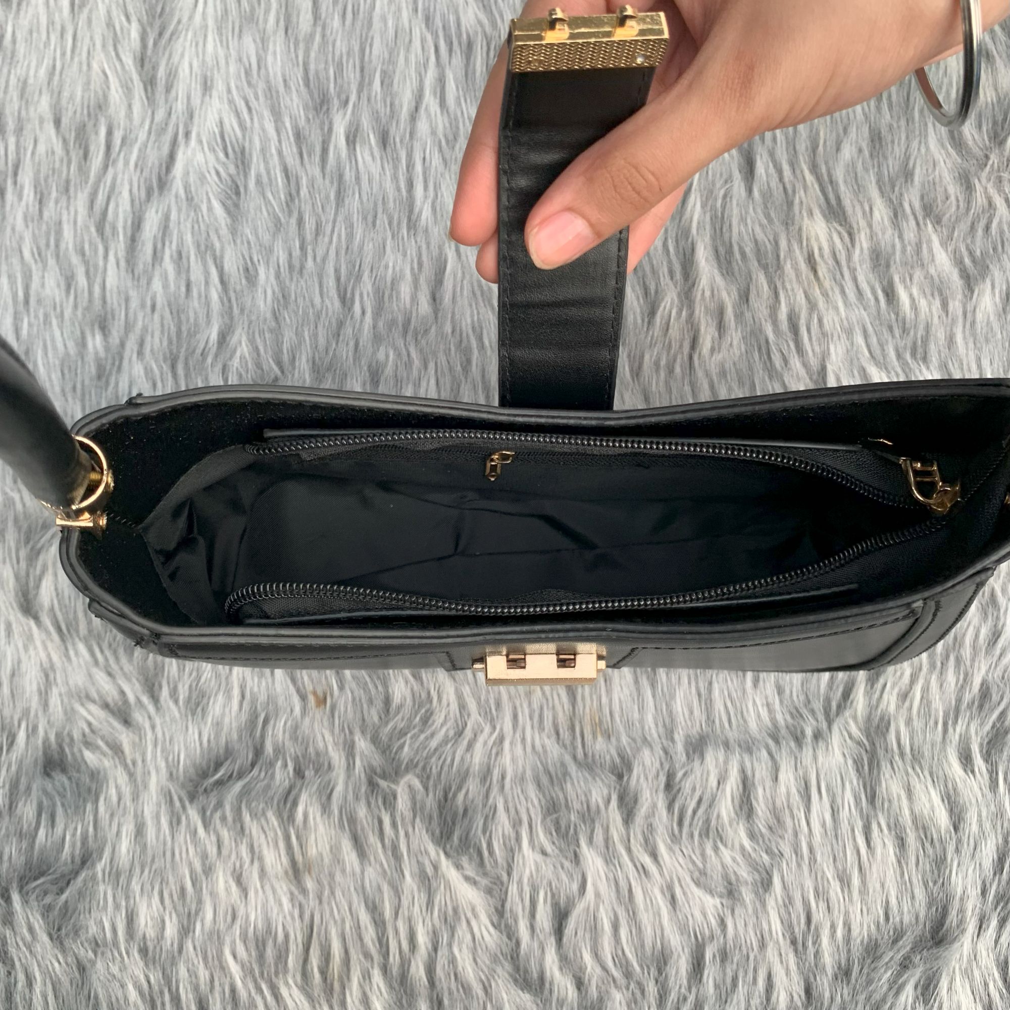 Diana (Black) - Image 3