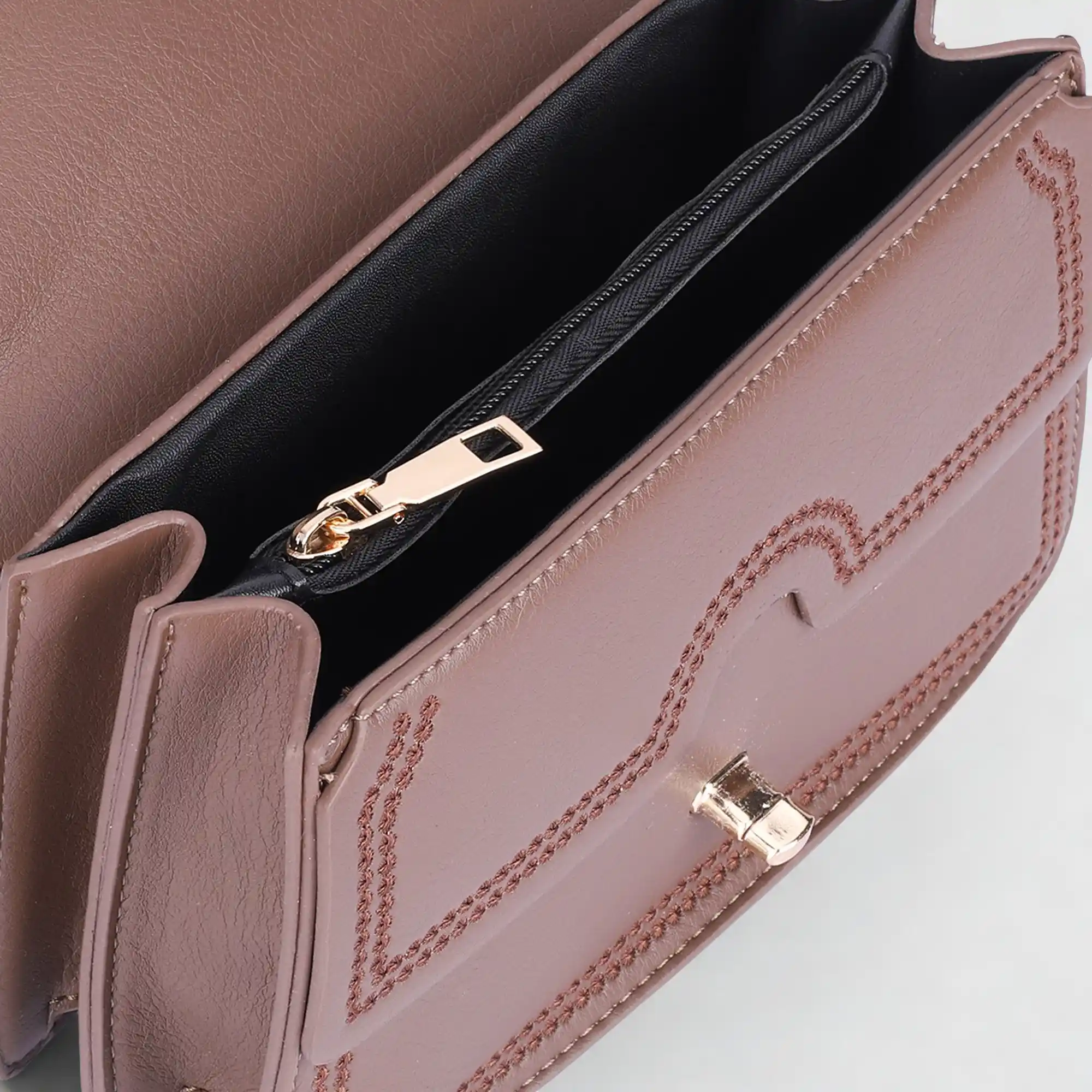 Ryla (Brown) - Image 4