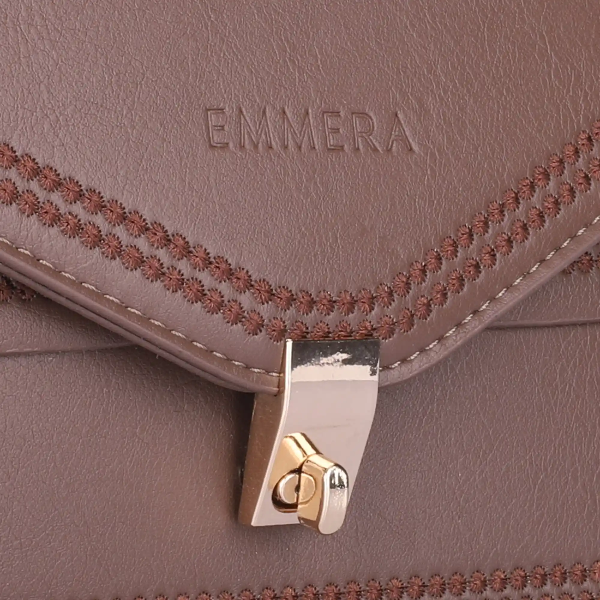 Ryla (Brown) - Image 5