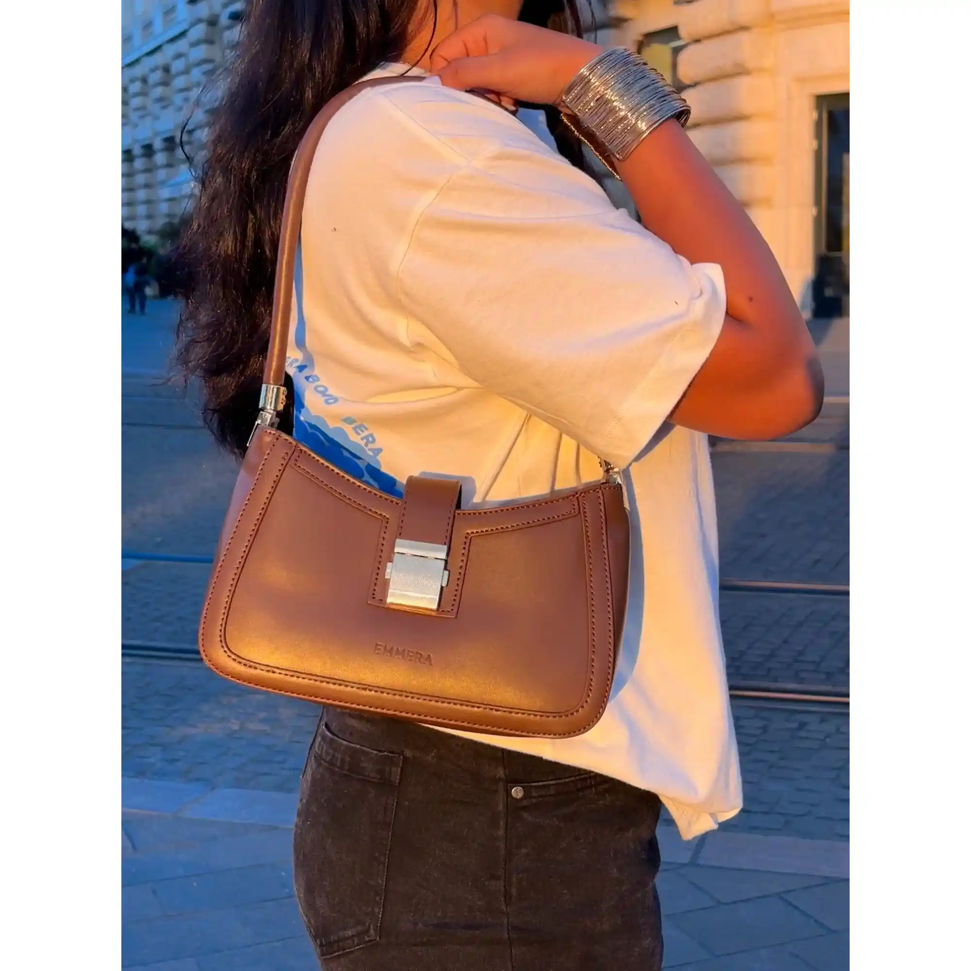 Diana (Brown) - Image 4