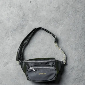 Aria (Black)