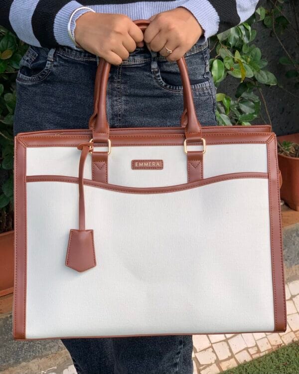 Stella (Beige) - Image 3